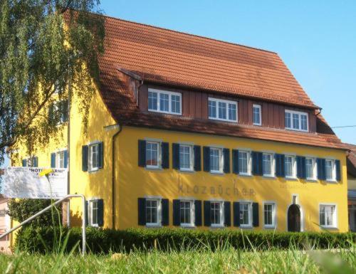 Klozbuecher - Das Landhotel Ellwangen Exterior photo